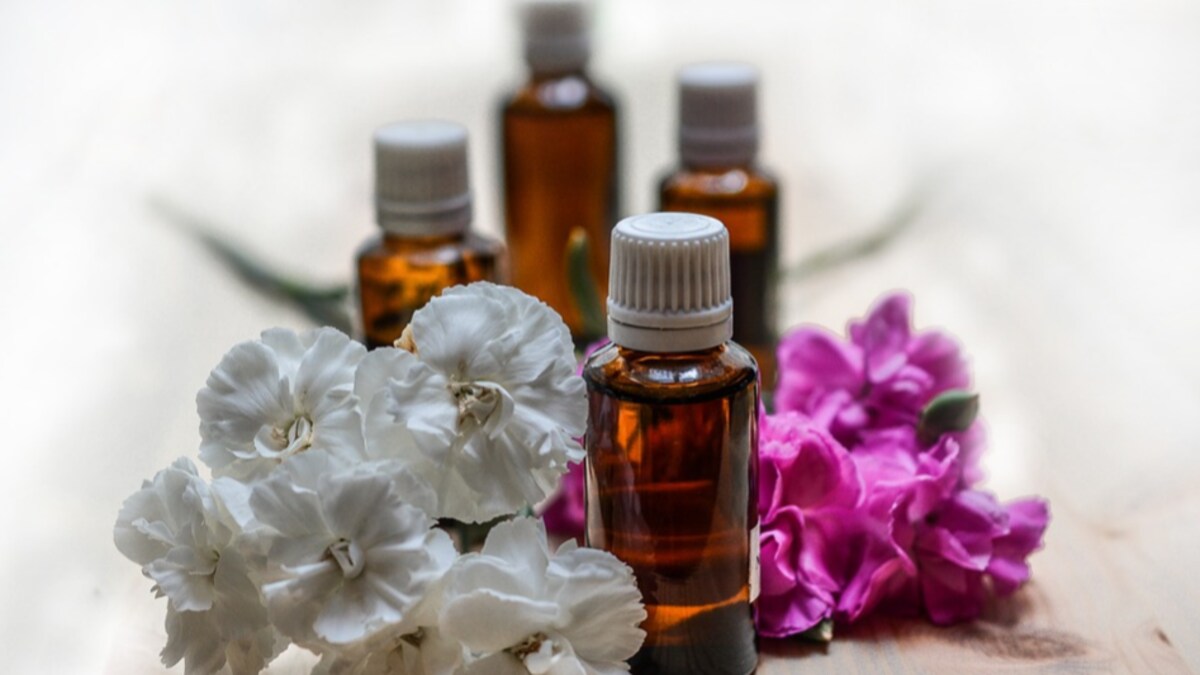 Bach flower therapy remedies with fresh flowers at Health Bloom Bengaluru